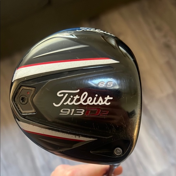 Titleist 913 D2 Golf Driver (Head Only) - Picture 1 of 4